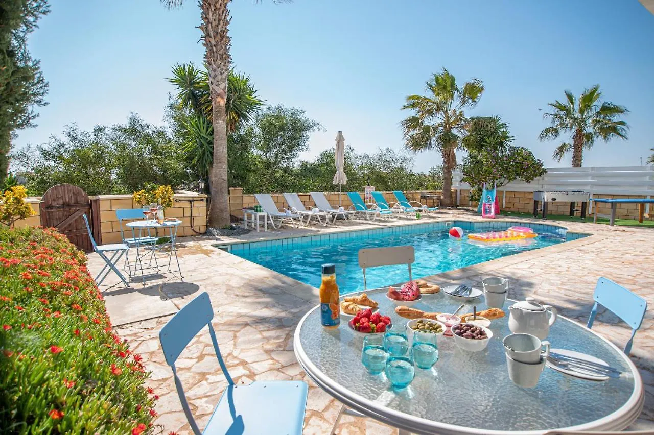 Ayia Napa Blue Villa 키프로스